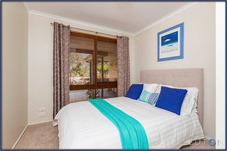 Bedroom (2014-09-09)