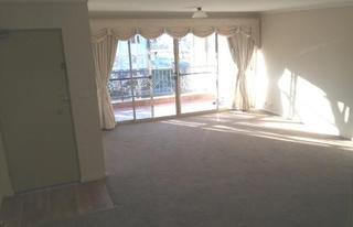 Living Room (2014-08-13)
