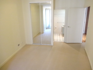 Bedroom 2 (2014-08-15)
