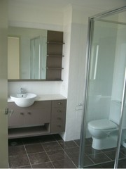 Ensuite (2011-04-19)