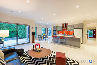 Living Room (2015-11-11)