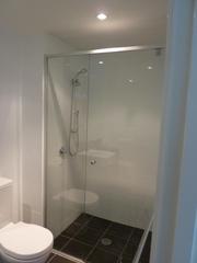 Bathroom (2013-10-19)
