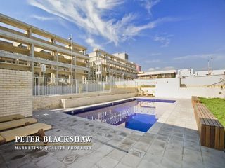 Pool (2011-09-02)