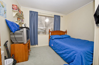 Bed 4 (2009-10-01)