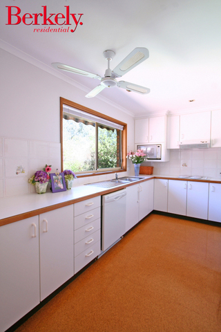 Kitchen (2006-10-24)