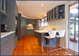 Kitchen (2011-08-03)