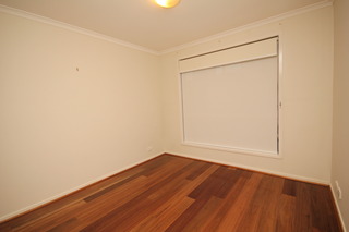 Bedroom (2012-06-06)