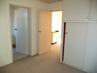 Bedroom (2014-12-02)