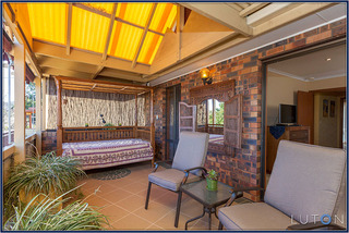 Balcony (2013-08-16)