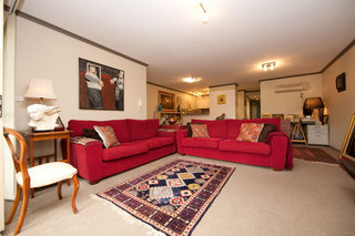 Lounge Room (2011-04-07)
