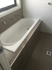 Bathroom (2016-04-05)