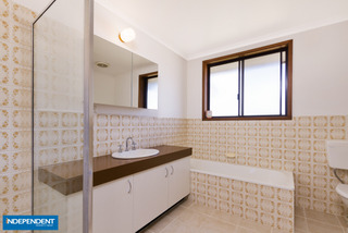 Bathroom (2013-09-08)