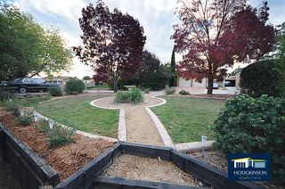 Front Garden (2013-04-18)