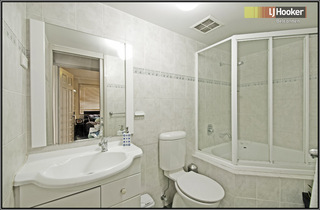 Ensuite (2011-07-28)
