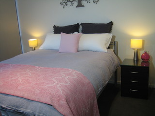 Bedroom 1 (2018-08-16)