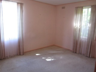 Living Room (2011-12-09)