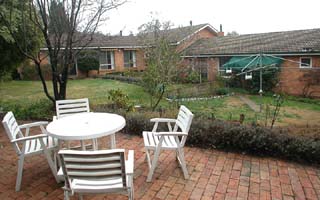 Sitting Area (2003-08-15)