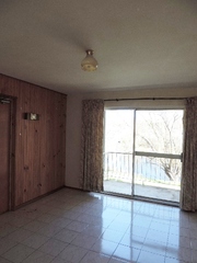 Lounge Room (2015-01-20)