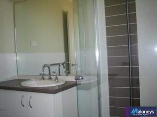 Ensuite (2005-11-23)
