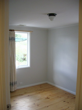 Bed 2 (2006-12-06)