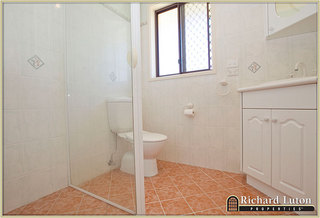 Ensuite (2010-12-23)