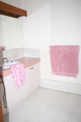 Ensuite (2012-05-17)