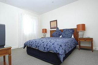 Bed 1 (2005-04-15)