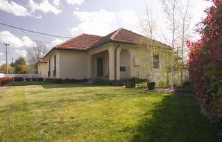 Front view (2007-10-11)