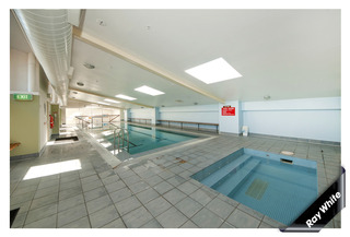 Indoor Spa & Pool (2012-07-23)