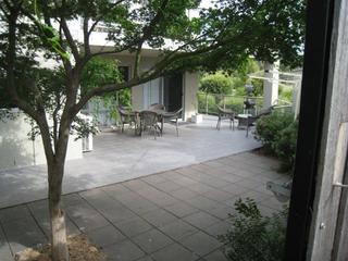 Courtyard (2018-04-25)