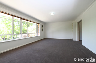 Living Room (2015-10-28)