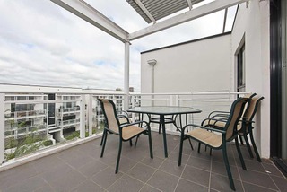 Balcony (2014-05-01)