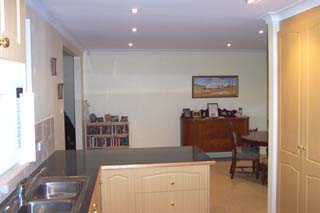 Kitchen Dining (2003-10-27)