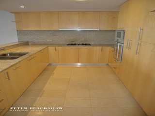 Kitchen (2011-08-09)