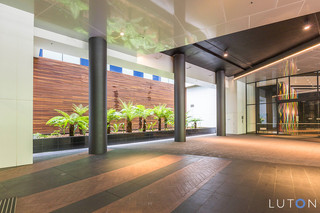 Foyer (2016-09-08)