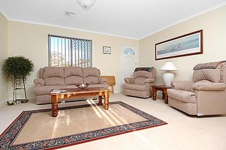 Lounge (2005-07-08)