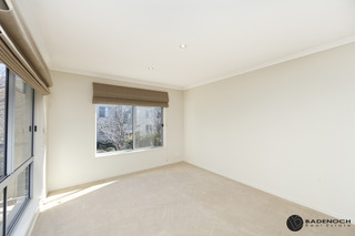 Living Room (2012-08-08)