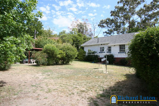 Rear yard (2006-06-01)