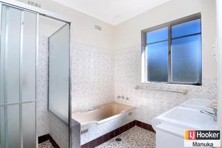 Bathroom (2013-05-09)