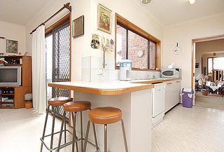 Kitchen (2006-03-23)