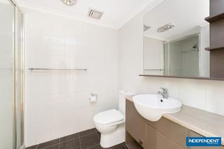 Bathroom (2016-11-10)