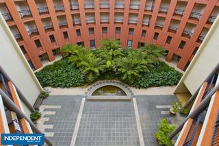 Internal courtyard (2013-05-29)