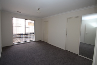 Bedroom 1 (2013-01-22)