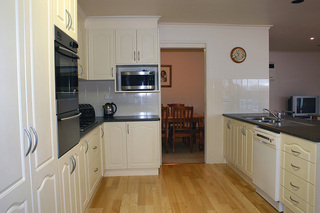 Kitchen (2005-09-07)