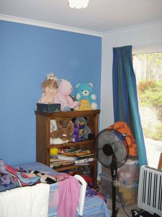 Bed 3 (2006-12-01)