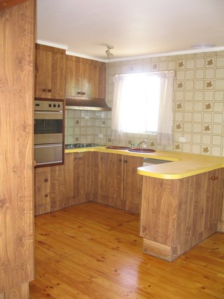 Kitchen (2004-04-01)