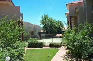 Tennis Court (2009-10-06)