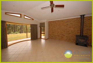 Family Room (2012-12-07)