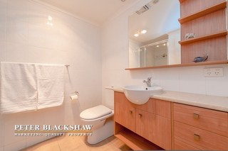 Bathroom (2012-07-26)