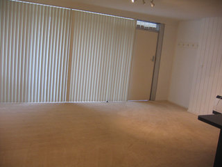 Lounge (2006-09-27)